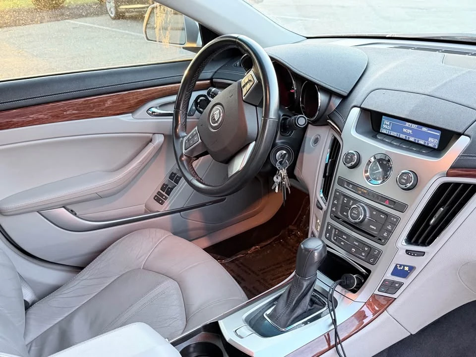 2010 Cadillac CTS 2nd Gen - Image 7 of 19