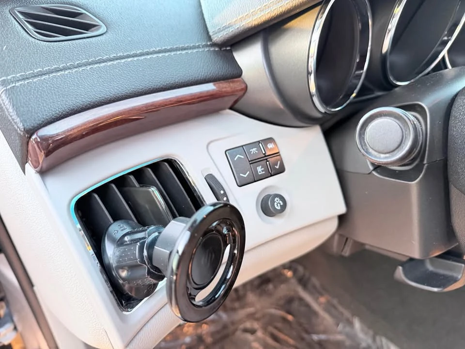 2010 Cadillac CTS 2nd Gen - Image 18 of 19