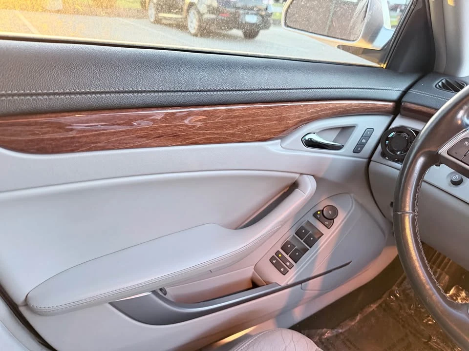 2010 Cadillac CTS 2nd Gen - Image 11 of 19
