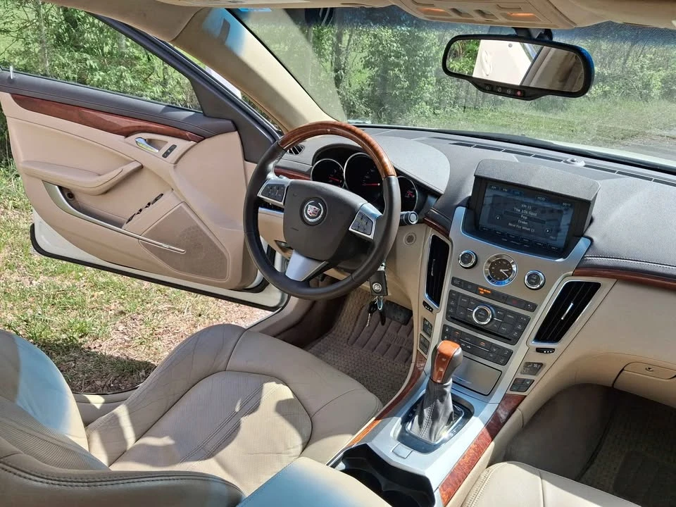 2010 Cadillac CTS 2nd Gen - Image 15 of 20