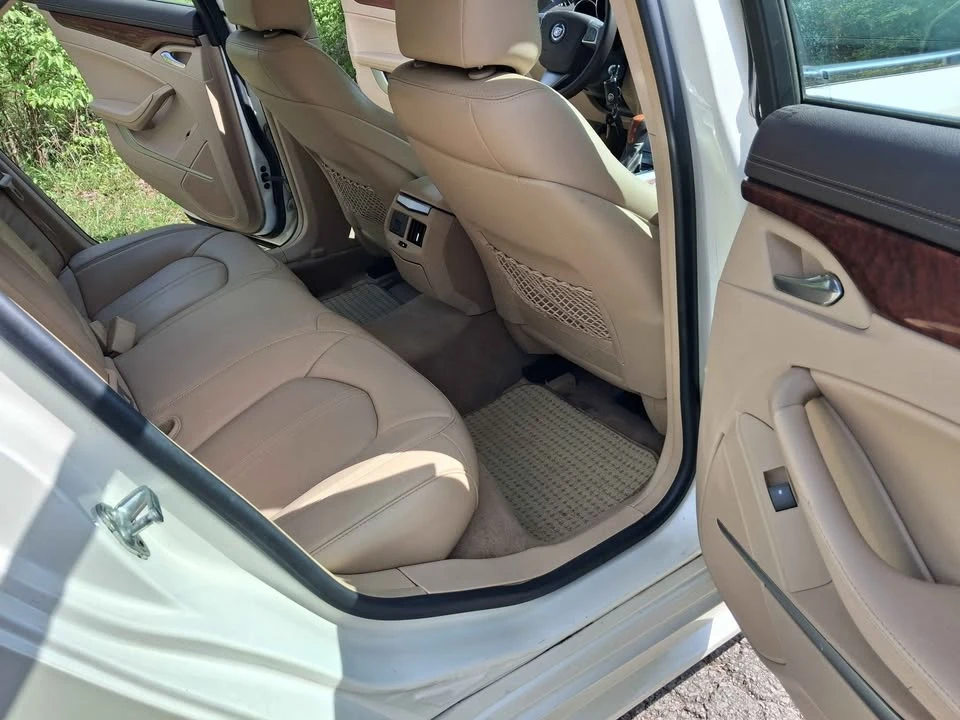 2010 Cadillac CTS 2nd Gen - Image 13 of 20