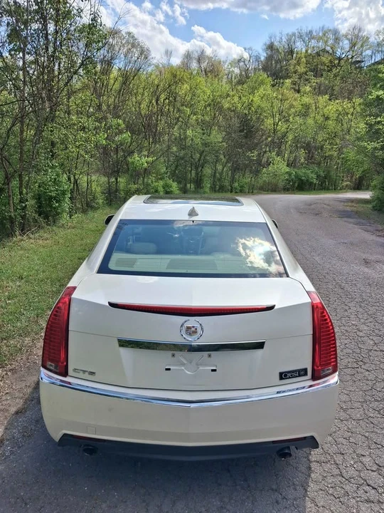2010 Cadillac CTS 2nd Gen - Image 7 of 20