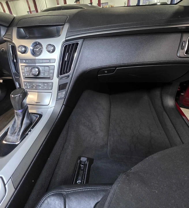 2010 Cadillac CTS 2nd Gen - Image 12 of 19