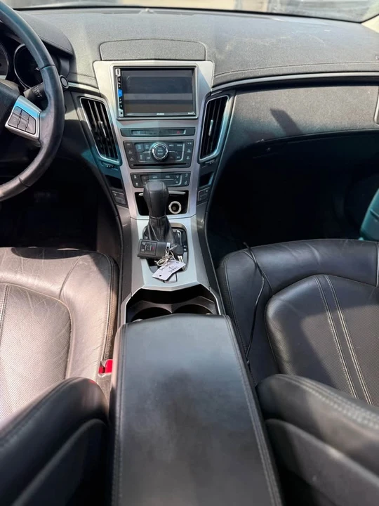 2010 Cadillac CTS 2nd Gen - Image 10 of 13