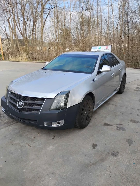 2010 Cadillac CTS 2nd Gen - Image 2 of 4