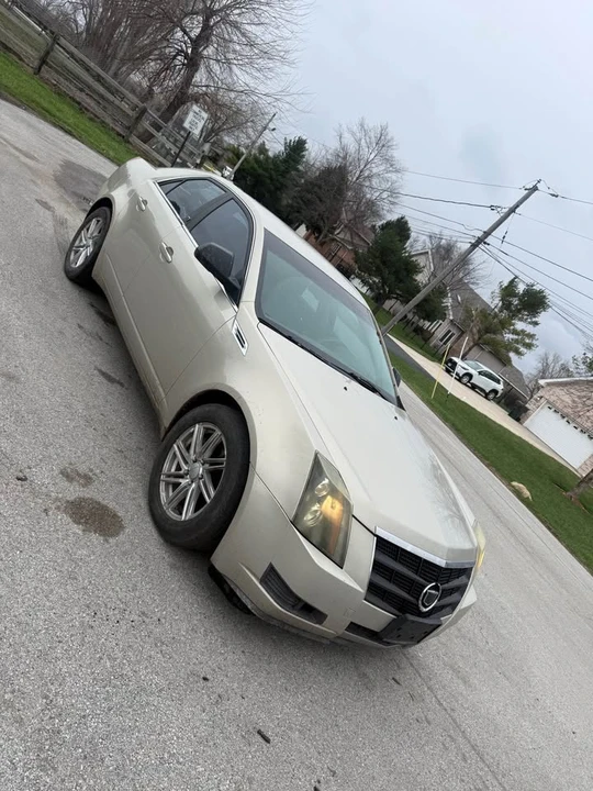 2010 Cadillac CTS 2nd Gen - Image 2 of 8