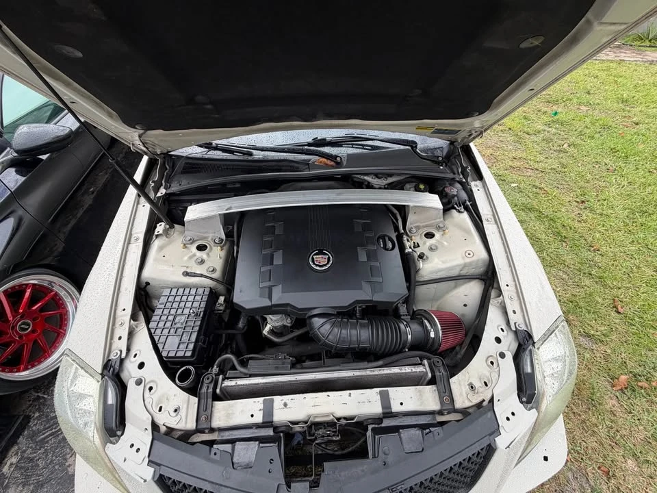 2010 Cadillac CTS 2nd Gen - Image 9 of 12