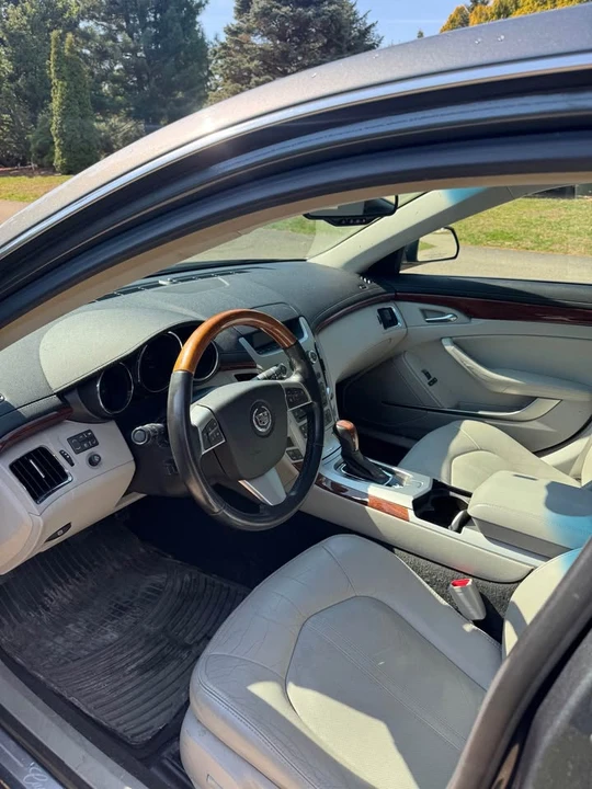 2010 Cadillac CTS 2nd Gen - Image 9 of 9