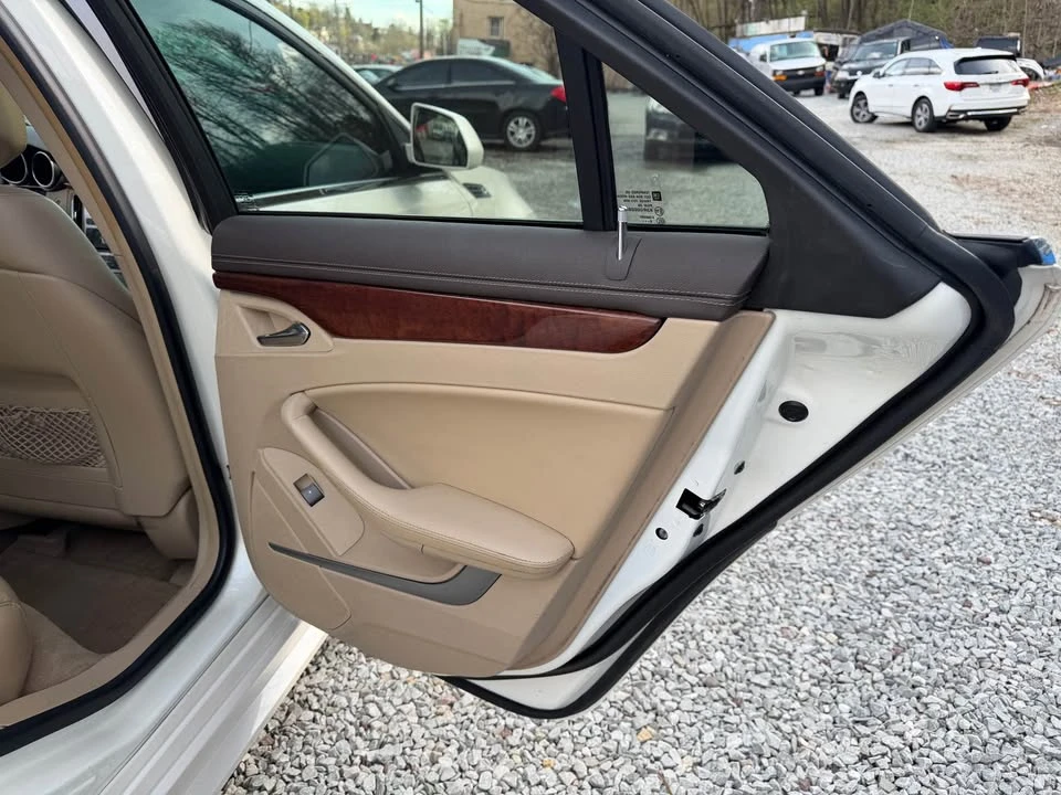 2010 Cadillac CTS 2nd Gen - Image 13 of 17