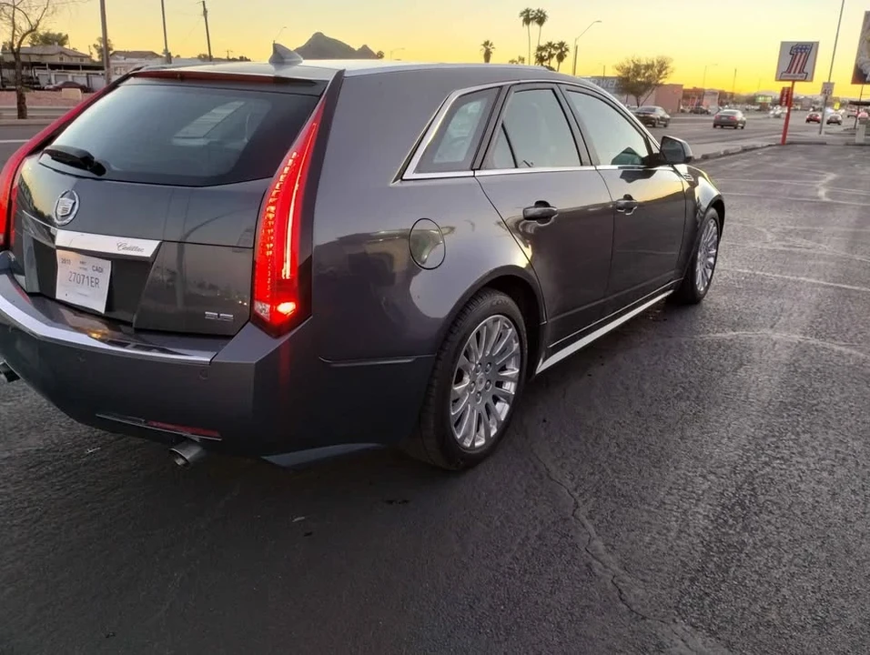 2010 Cadillac CTS 2nd Gen - Image 2 of 8