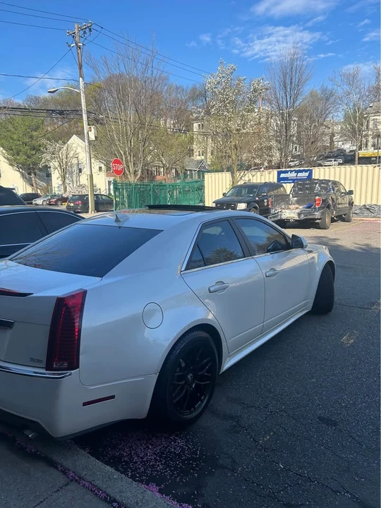 2010 Cadillac CTS 2nd Gen - Image 6 of 15