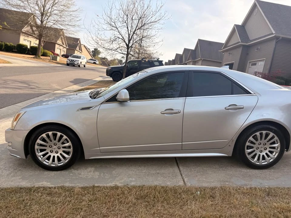 2010 Cadillac CTS 2nd Gen - Image 2 of 2
