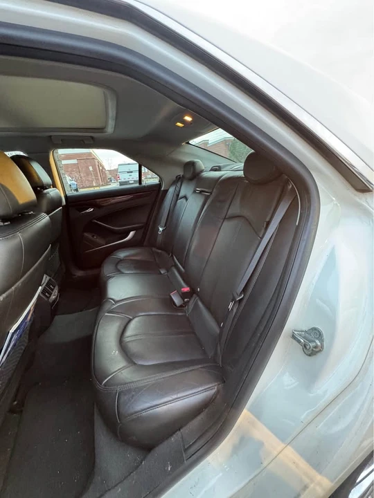 2010 Cadillac CTS 2nd Gen - Image 13 of 15