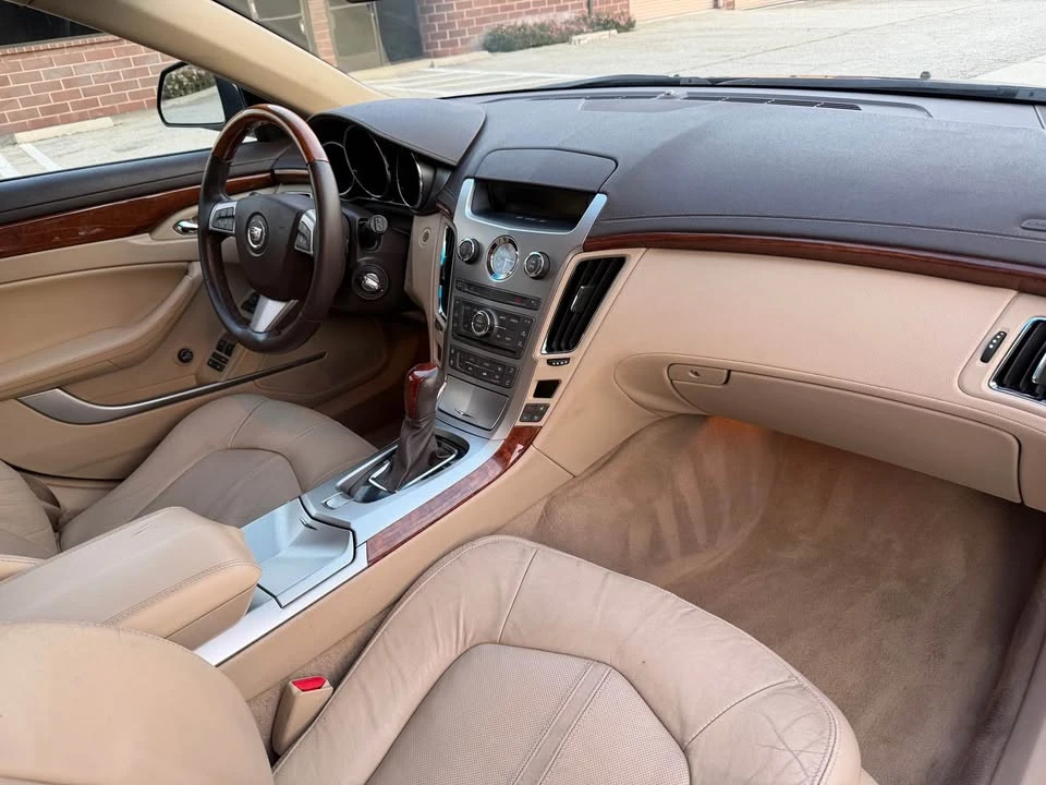 2010 Cadillac CTS 2nd Gen - Image 9 of 13