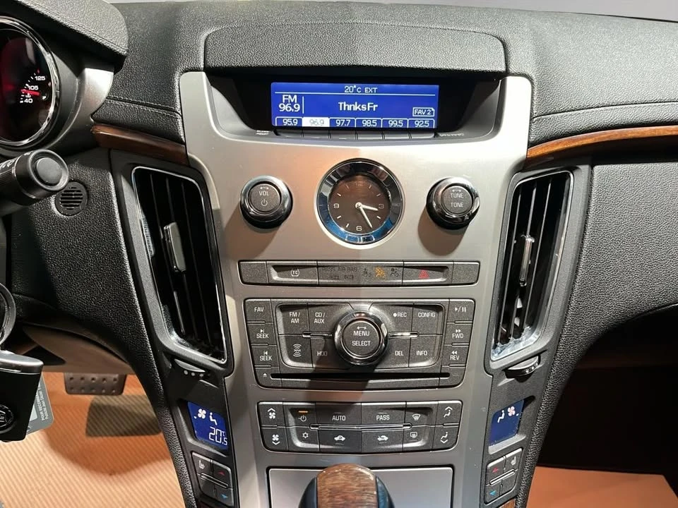 2010 Cadillac CTS 2nd Gen - Image 9 of 17