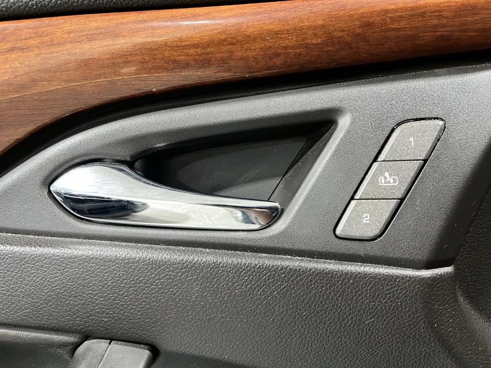 2010 Cadillac CTS 2nd Gen - Image 11 of 17