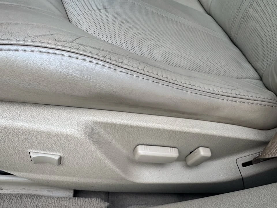 2010 Cadillac CTS 2nd Gen - Image 14 of 20