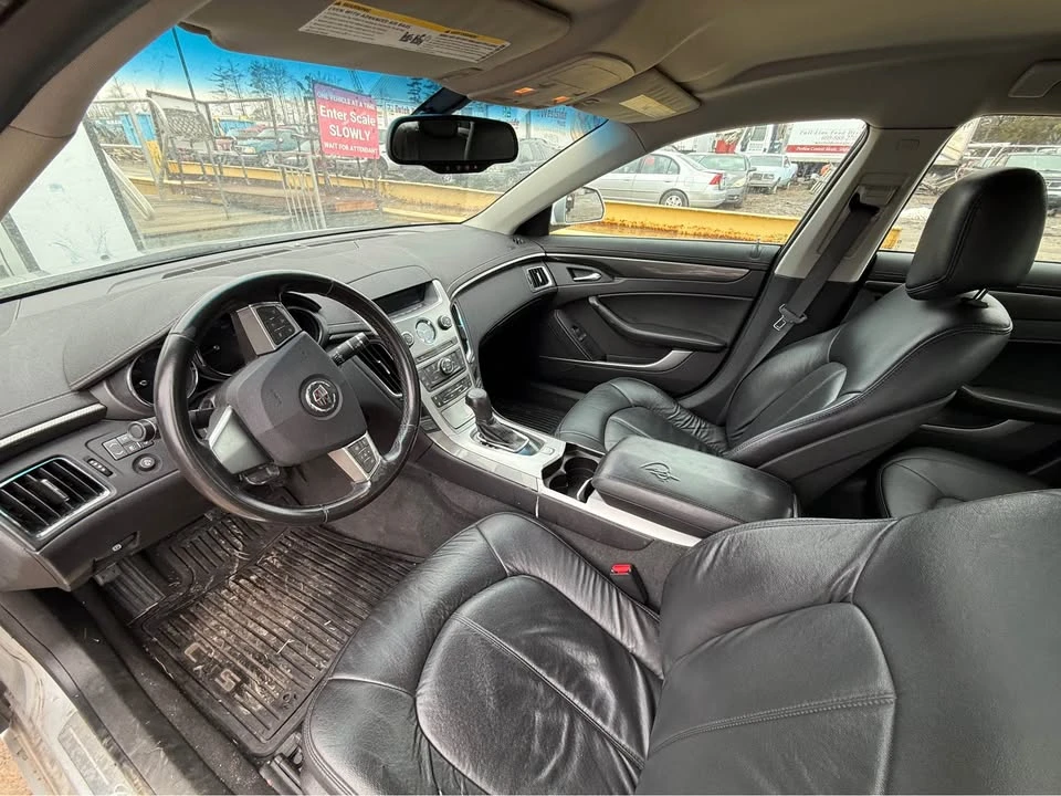 2010 Cadillac CTS 2nd Gen - Image 9 of 13