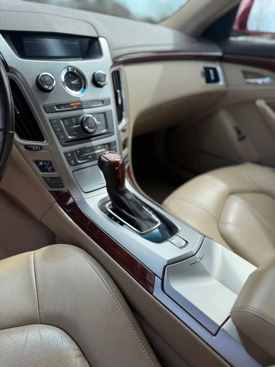 2010 Cadillac CTS 2nd Gen - Image 7 of 11