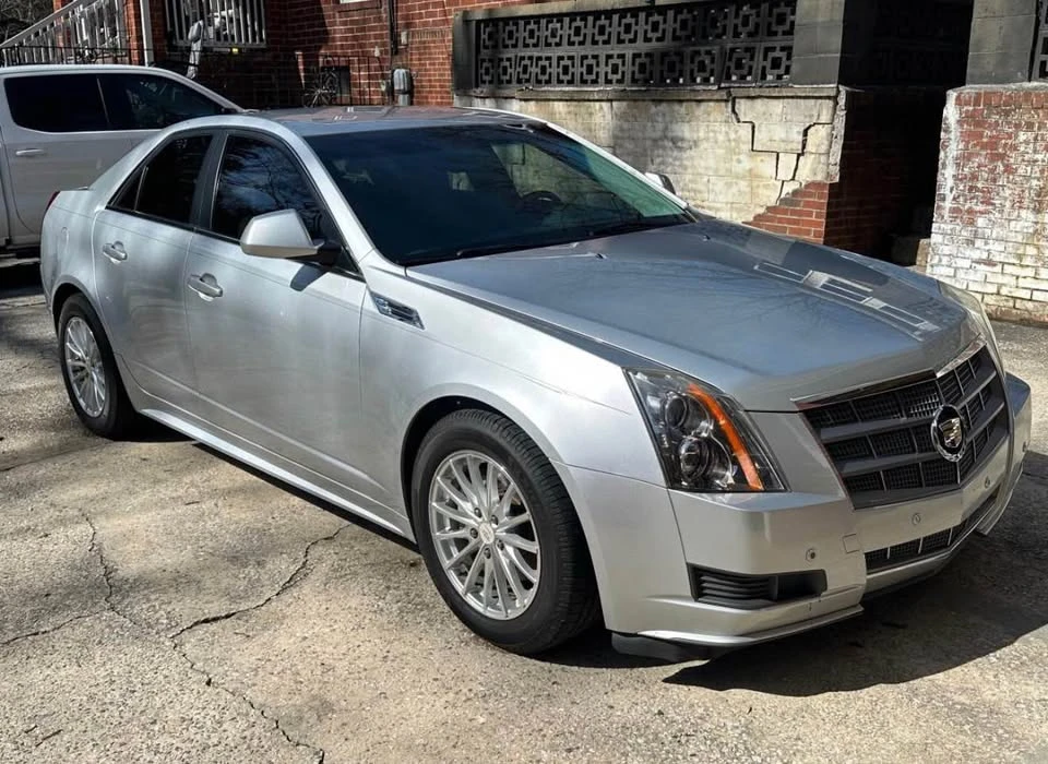 2010 Cadillac CTS 2nd Gen - Image 2 of 9
