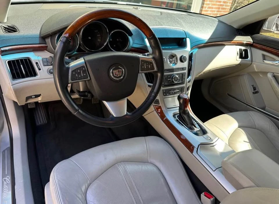 2010 Cadillac CTS 2nd Gen - Image 7 of 9