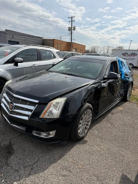 2010 Cadillac CTS 2nd Gen - Image 2 of 7