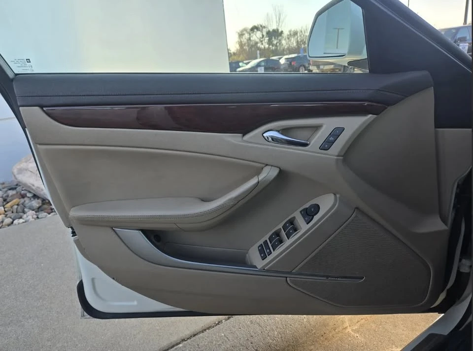 2010 Cadillac CTS 2nd Gen - Image 14 of 19