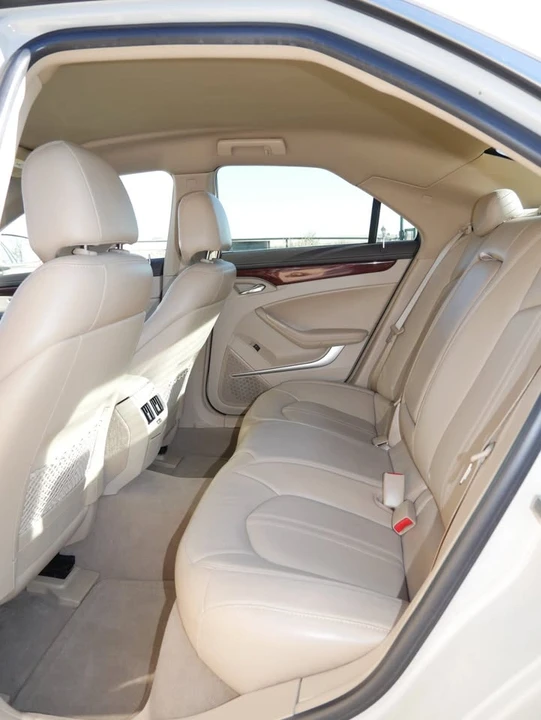 2010 Cadillac CTS 2nd Gen - Image 13 of 17