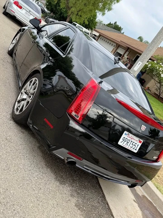2010 Cadillac CTS-V 2nd Gen - Image 5 of 11