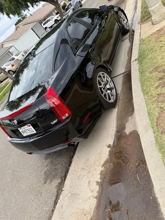 2010 Cadillac CTS-V 2nd Gen - Image 4 of 11
