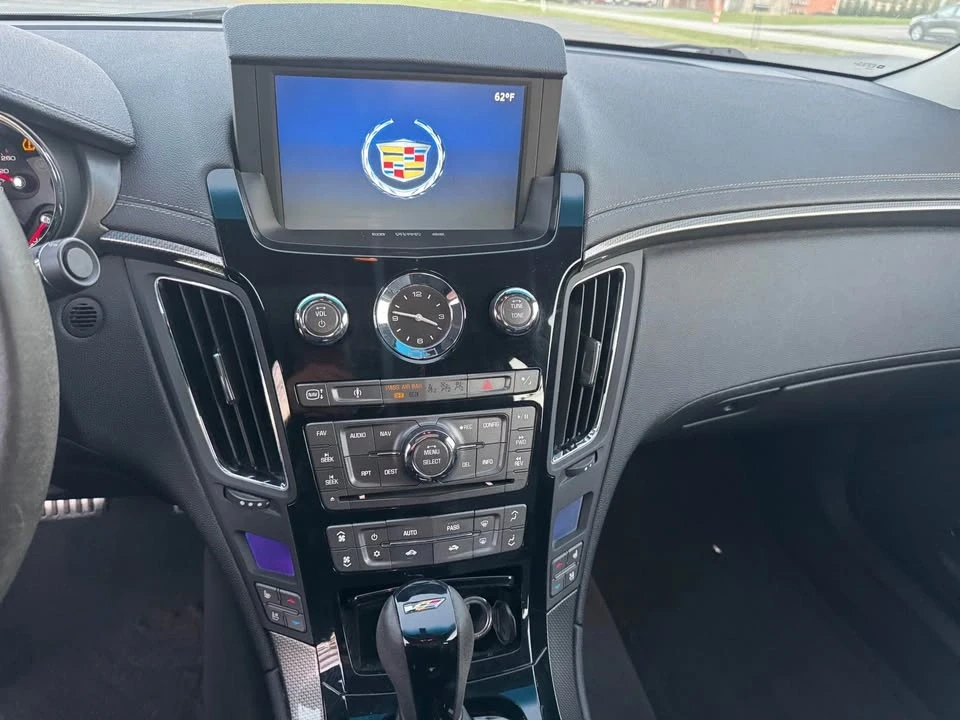 2010 Cadillac CTS-V 2nd Gen - Image 17 of 20