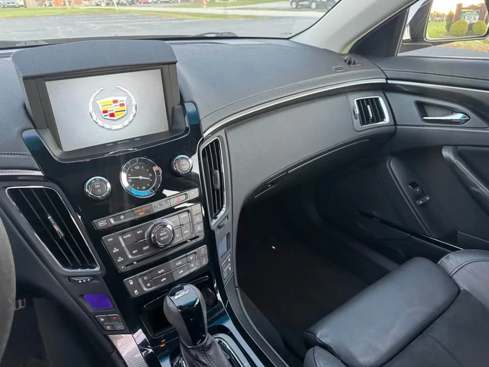 2010 Cadillac CTS-V 2nd Gen - Image 16 of 20