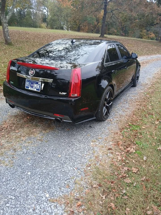 2010 Cadillac CTS-V 2nd Gen - Image 4 of 8