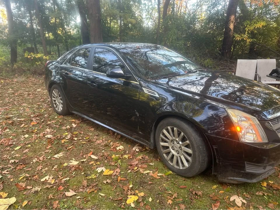 2010 Cadillac CTS-V 2nd Gen - Image 2 of 15