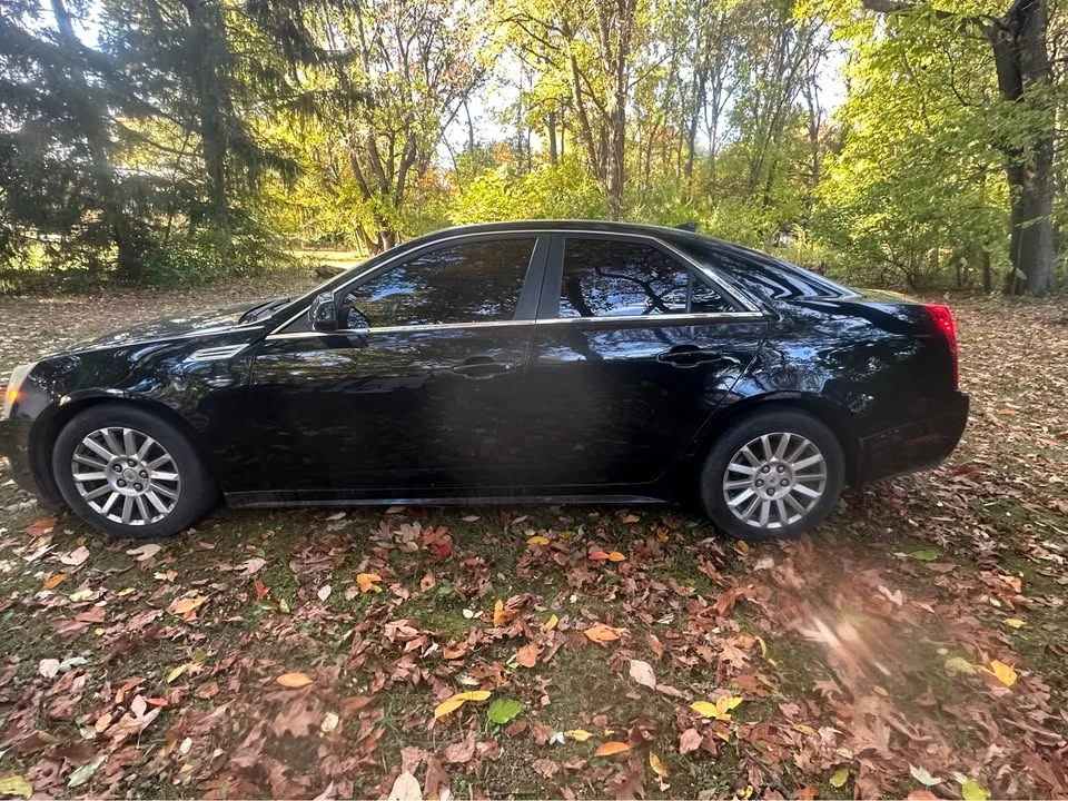 2010 Cadillac CTS-V 2nd Gen - Image 9 of 15