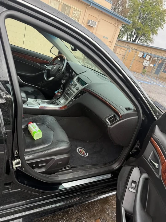 2010 Cadillac CTS-V 2nd Gen - Image 8 of 13