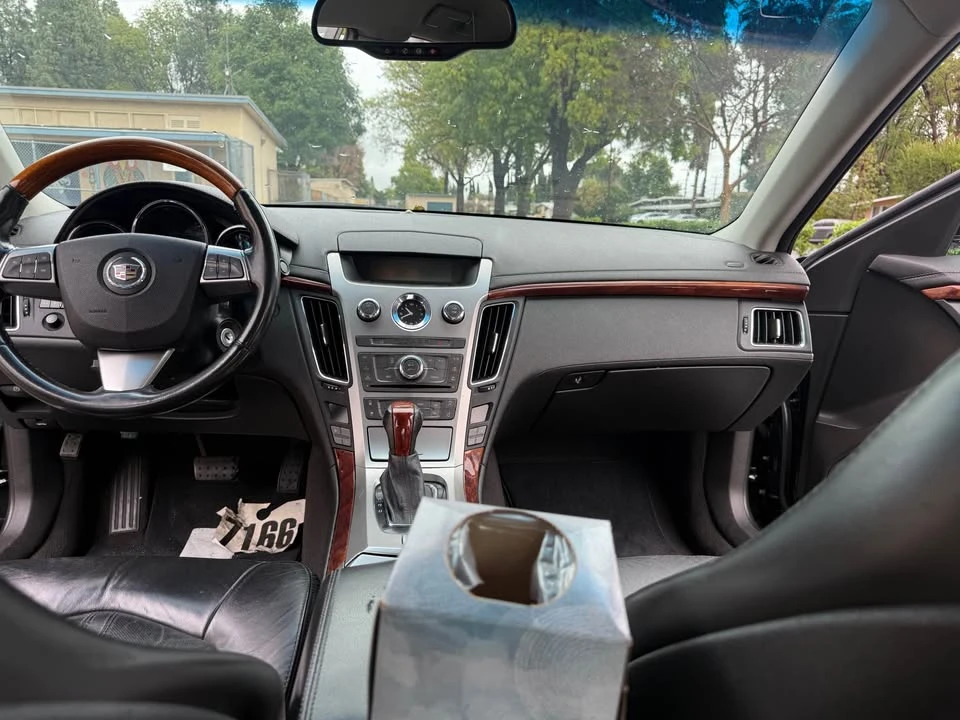 2010 Cadillac CTS-V 2nd Gen - Image 10 of 13
