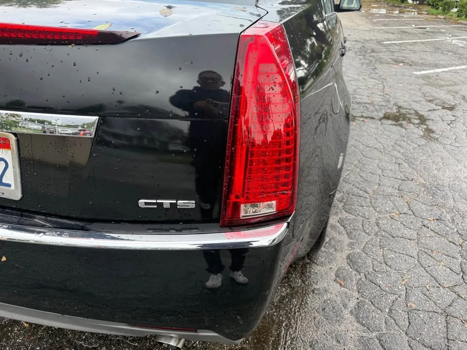 2010 Cadillac CTS-V 2nd Gen - Image 13 of 13