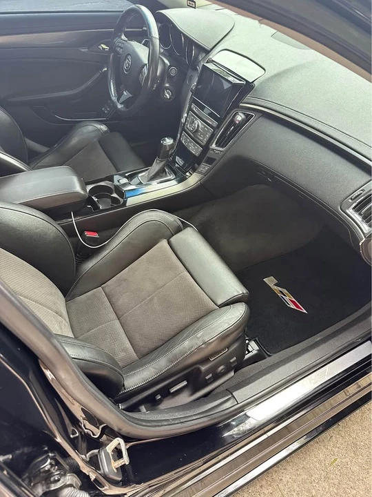 2010 Cadillac CTS-V 2nd Gen - Image 9 of 12