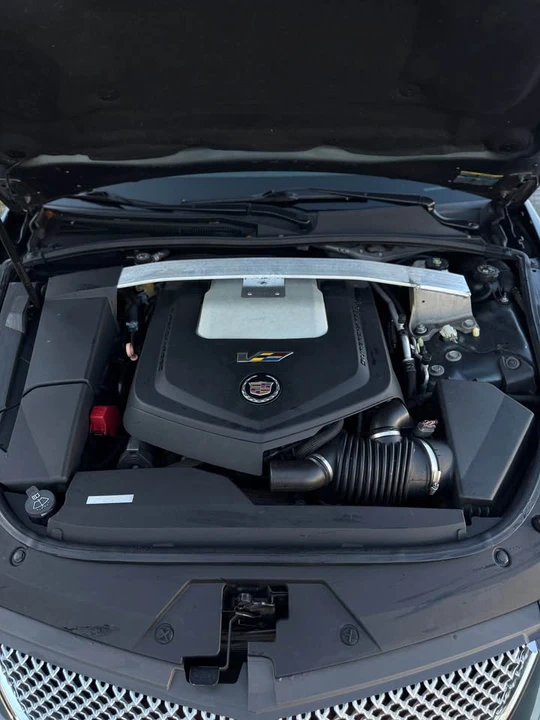 2010 Cadillac CTS-V 2nd Gen - Image 10 of 10