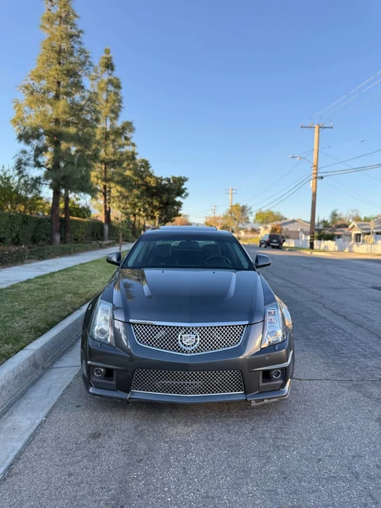 2010 Cadillac CTS-V 2nd Gen - Image 2 of 10