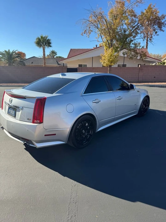 2010 Cadillac CTS-V 2nd Gen - Image 4 of 7