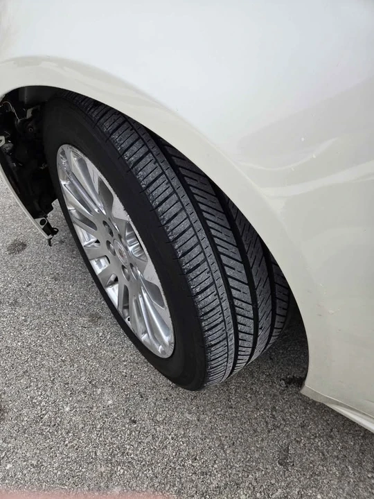2010 Cadillac CTS 2nd Gen - Image 5 of 20