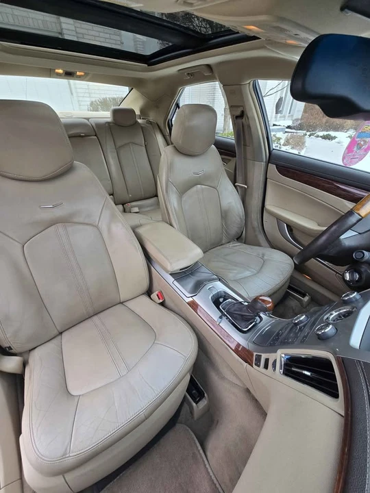 2010 Cadillac CTS 2nd Gen - Image 17 of 20