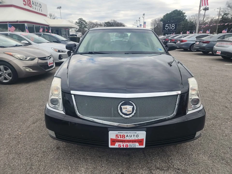 2010 Cadillac DTS - Image 4 of 18