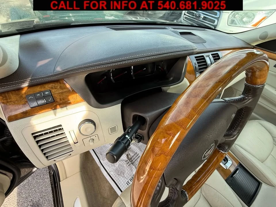 2010 Cadillac DTS - Image 14 of 20
