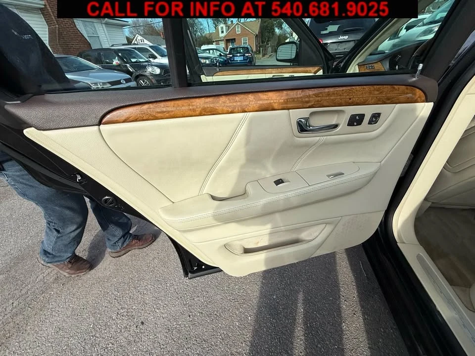 2010 Cadillac DTS - Image 20 of 20