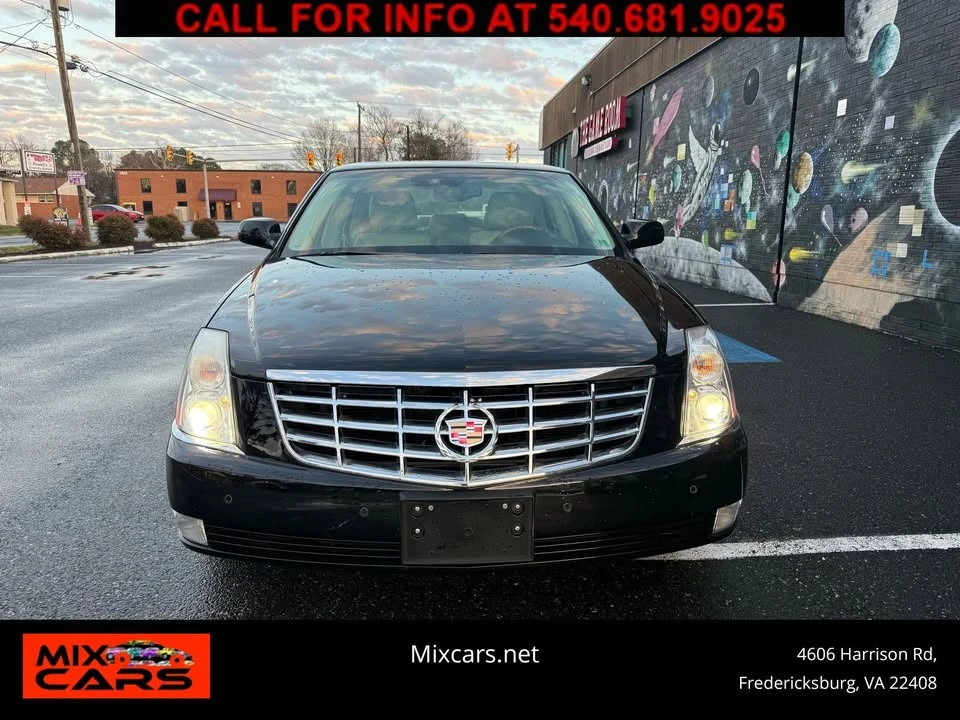 2010 Cadillac DTS - Image 2 of 20