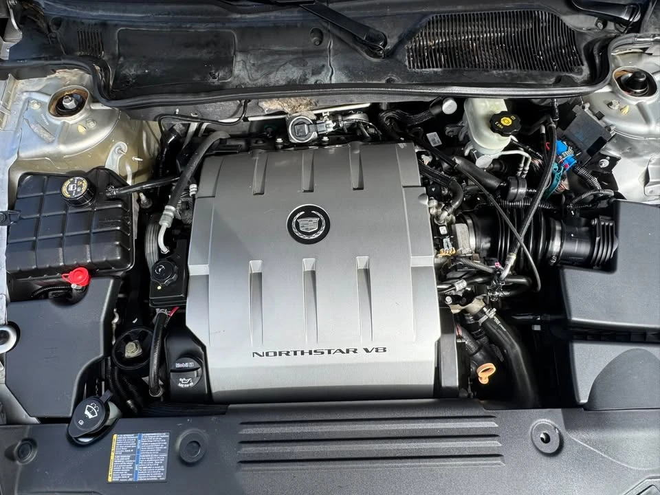 2010 Cadillac DTS - Image 12 of 12