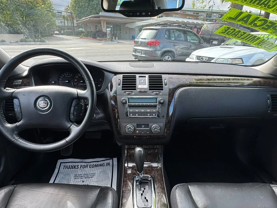 2010 Cadillac DTS - Image 10 of 12
